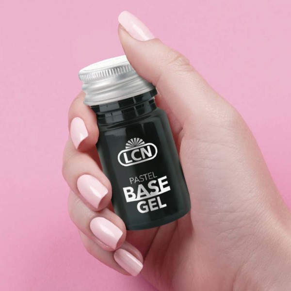 07.02.2022: Nail Design Trends