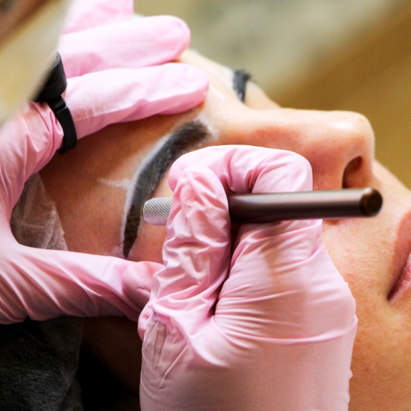 Perfektionstraining Microblading